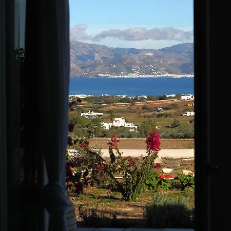 Aegean Queen Villas Naousa Exterior photo